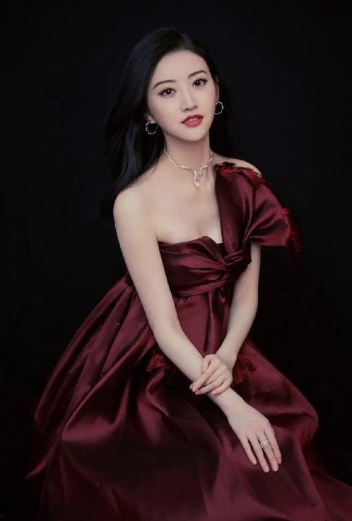 景甜爆料买房视频大全最新,揭秘明星购房幕后故事 第2张 景甜爆料买房视频大全最新,揭秘明星购房幕后故事 第2张